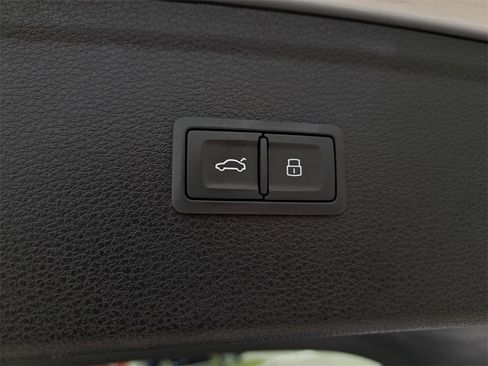 Certified 2022 Audi Q5 2.0T Premium image 32