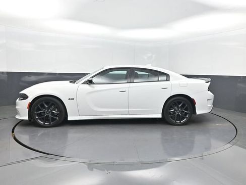 Used 2023 Dodge Charger R/T w/ Blacktop Package RWD image 2