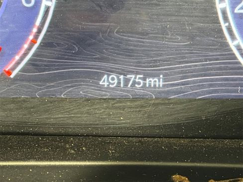 Used 2024 Jeep Grand Cherokee L Limited w/ Luxury Tech Group II image 27