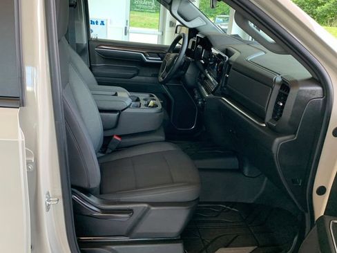 Used 2026 Chevrolet Silverado 1500 RST w/ RST Select Package AWD/4WD image 13
