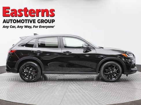 Used 2024 Honda HR-V Sport image 4