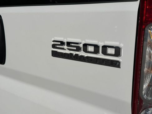 Used 2025 RAM ProMaster 2500 w/ U-Haul Equipment Group FWD image 23