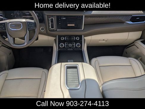 Used 2023 GMC Yukon XL Denali AWD/4WD image 14