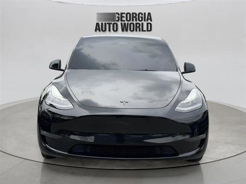 Used 2023 Tesla Model Y Long Range image 7