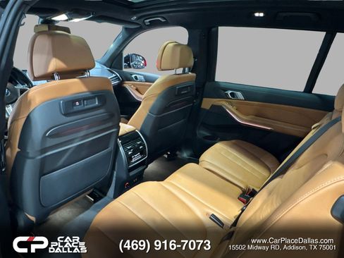 Used 2022 BMW X7 xDrive40i w/ M Sport Package AWD/4WD image 21