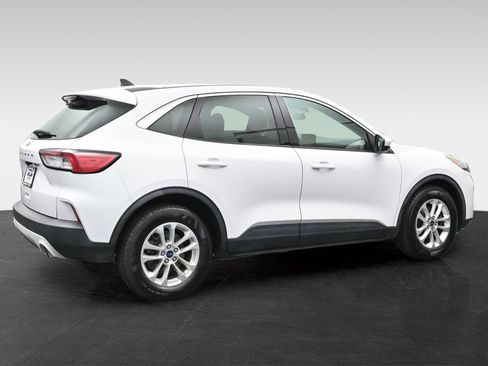 Used 2021 Ford Escape SE w/ Convenience Package FWD image 8