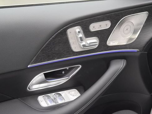 New 2026 Mercedes-Benz GLS 450 4MATIC image 23