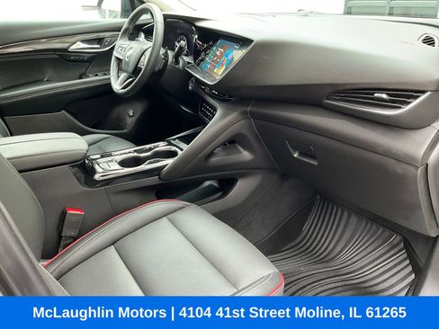 Used 2022 Buick Envision Essence w/ Sport Touring Package image 9