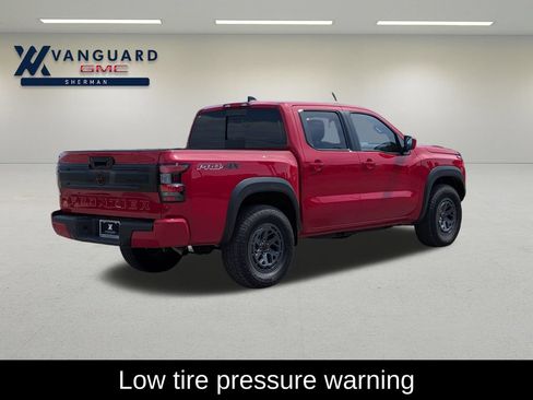 Used 2026 Nissan Frontier PRO-4X AWD/4WD image 8