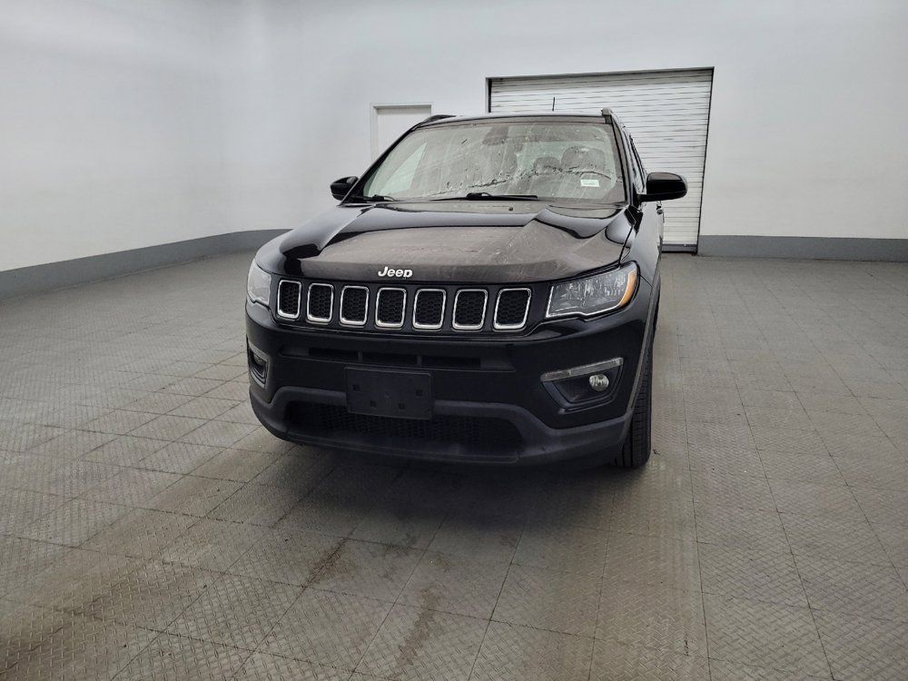 Used 2019 Jeep Compass Latitude w/ Popular Equipment Group AWD/4WD image 15