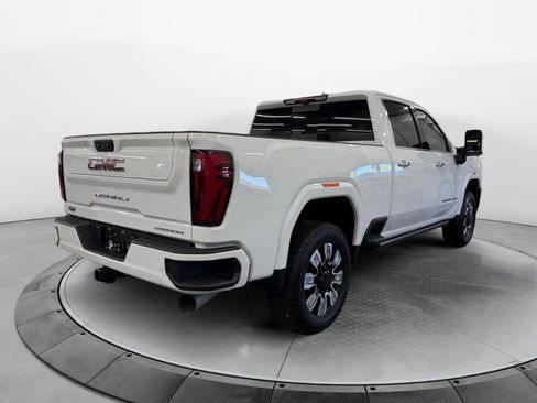 Used 2024 GMC Sierra 2500 Denali w/ Denali Reserve Package AWD/4WD image 5