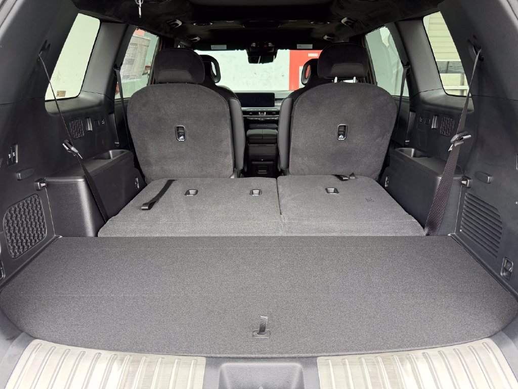 New 2027 Kia Telluride X-Line SX Prestige w/ Towing Package AWD/4WD image 11