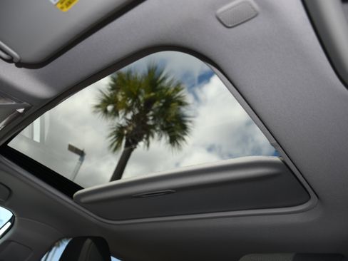 Certified 2023 Toyota RAV4 XLE w/ Convenience Package image 7