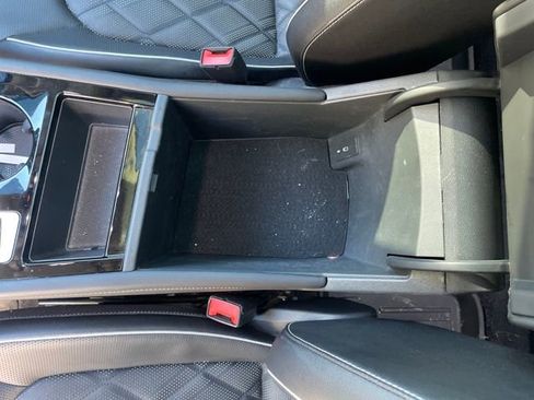 Used 2025 Volkswagen Atlas SEL Premium R-Line image 26