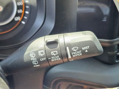 Used 2024 Jeep Wrangler Unlimited Sahara AWD/4WD image 36