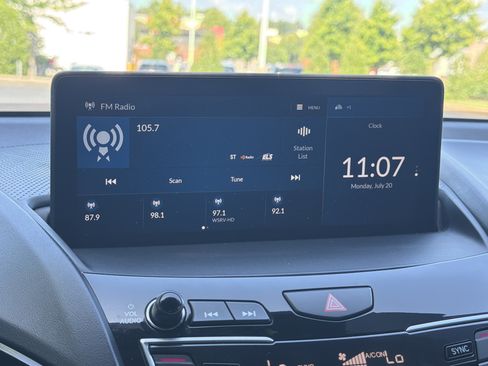 Used 2019 Acura RDX AWD w/ Advance Package image 14