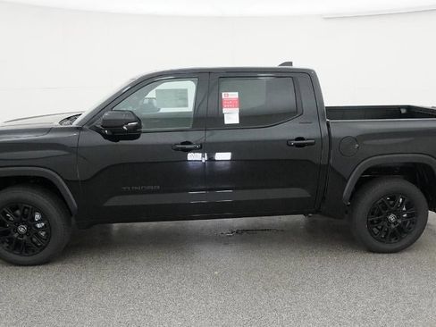 New 2026 Toyota Tundra Limited AWD/4WD image 3