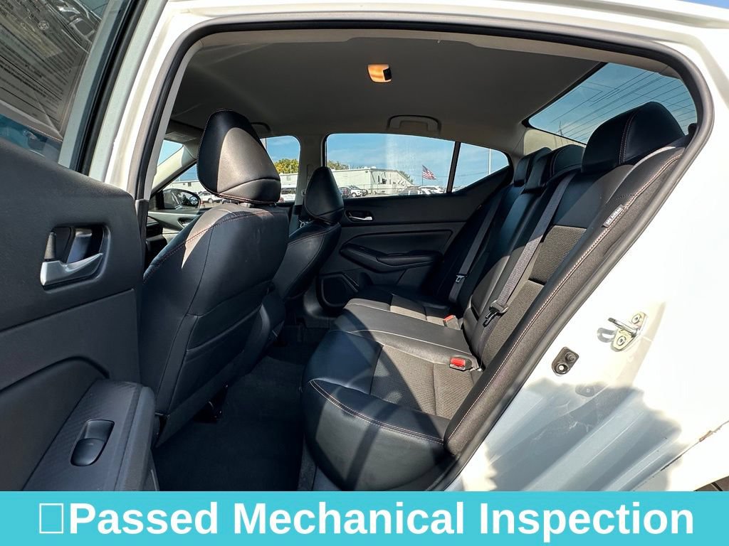 Used 2022 Nissan Altima 2.5 SR FWD image 28