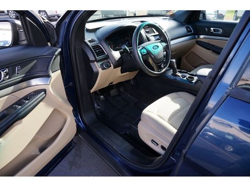 Used 2016 Ford Explorer FWD image 13