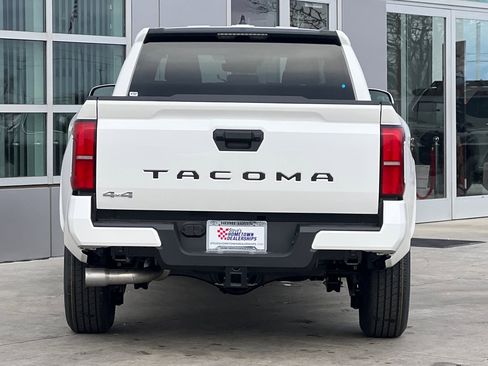 New 2026 Toyota Tacoma SR5 image 5