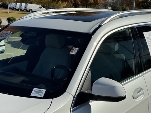 Used 2023 BMW X7 xDrive40i image 10