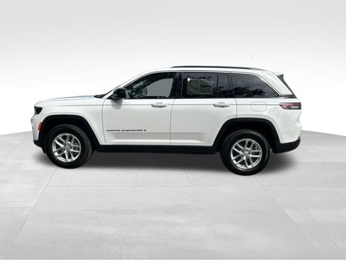 New 2025 Jeep Grand Cherokee Laredo X w/ Luxury Tech Group I image 3