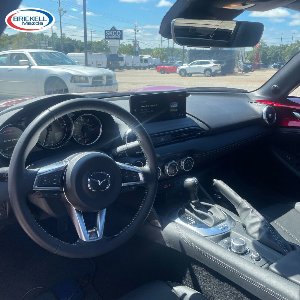Used 2025 MAZDA MX-5 Miata RF Grand Touring w/ Weather Package RWD image 15