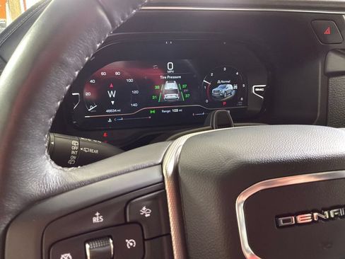 Used 2024 GMC Yukon Denali w/ Denali Reserve Package AWD/4WD image 26