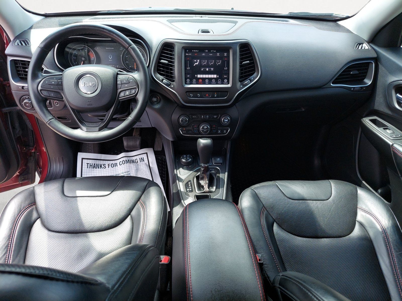 Used 2019 Jeep Cherokee Trailhawk AWD/4WD image 3