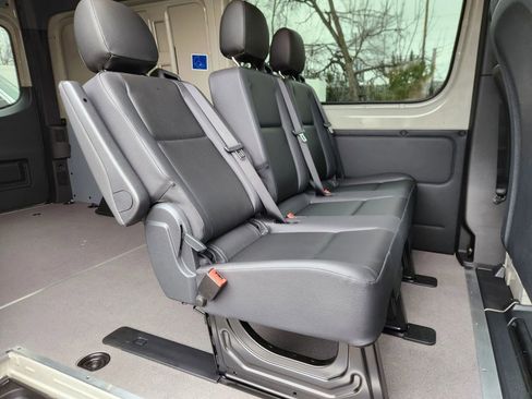 Used 2026 Mercedes-Benz Sprinter 2500 image 14
