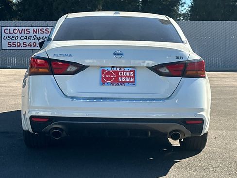 Certified 2022 Nissan Altima 2.5 SR FWD image 6