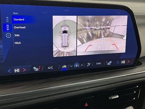 Used 2025 Chevrolet Tahoe Z71 image 19