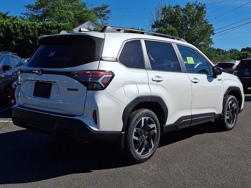 New 2026 Subaru Forester Premium AWD/4WD image 6