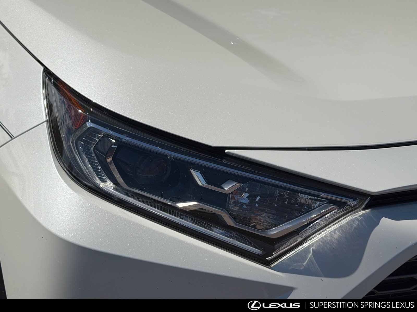 Used 2020 Toyota RAV4 Limited AWD/4WD image 11