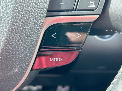 Certified 2025 Toyota Camry SE w/ Convenience Package FWD image 17