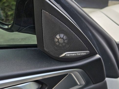 Used 2023 BMW M4 Competition w/ Executive Package image 17