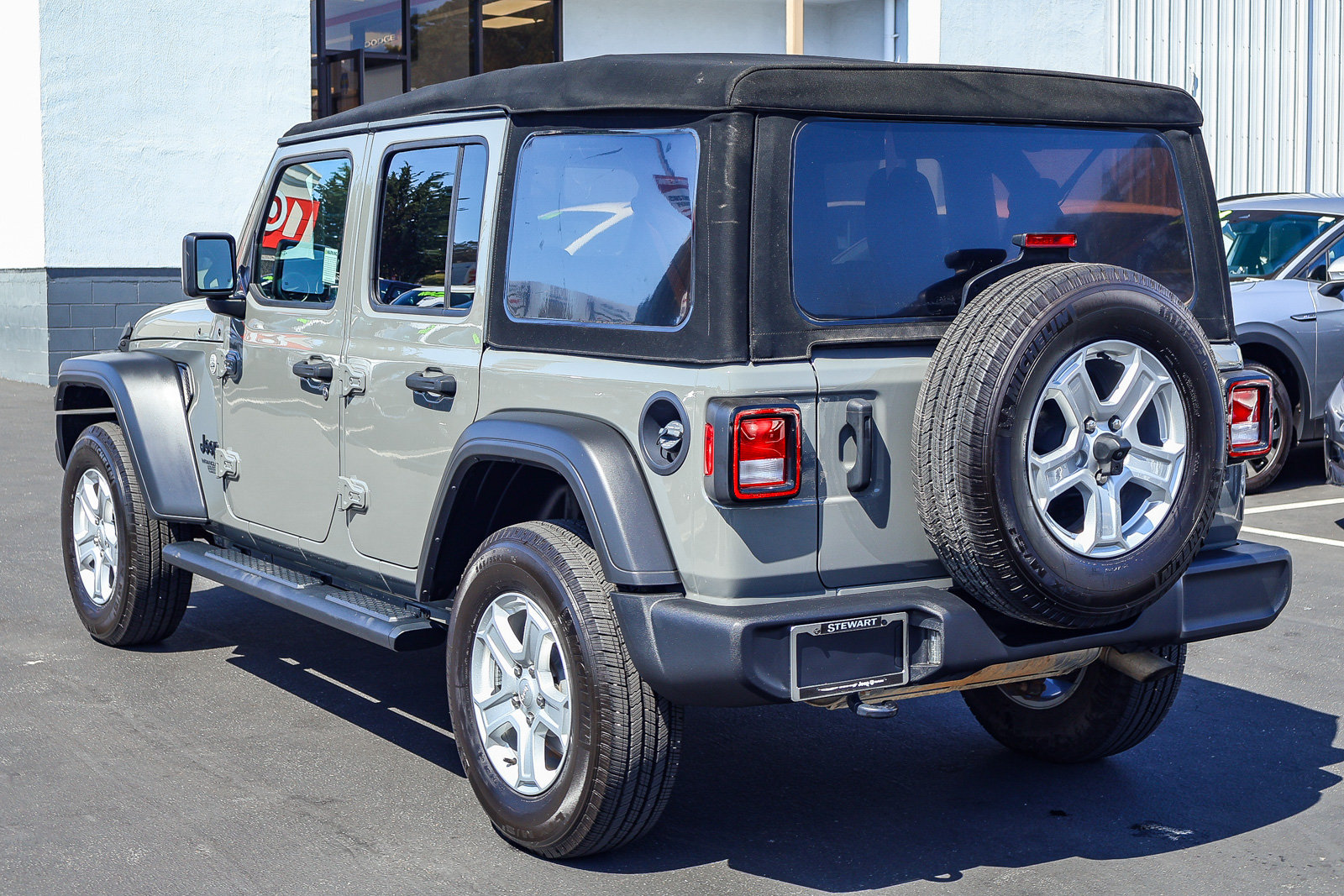 Used 2021 Jeep Wrangler Unlimited Sport AWD/4WD image 20