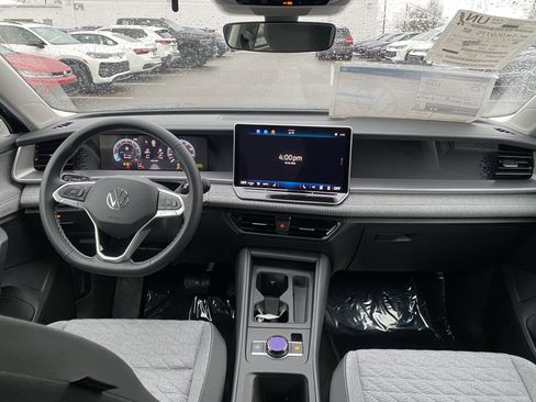 New 2026 Volkswagen Tiguan S image 9