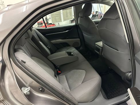 Used 2022 Toyota Camry LE image 26