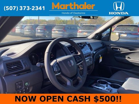 New 2026 Honda Ridgeline Black Edition image 11