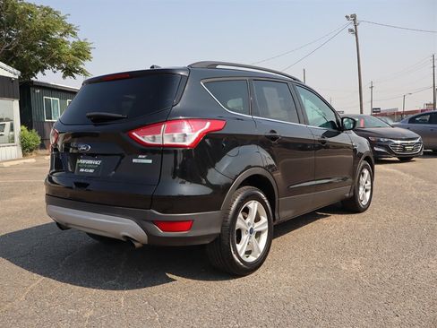 Used 2015 Ford Escape SE w/ Cargo Utility Package FWD image 3