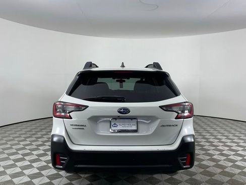 Used 2020 Subaru Outback Premium AWD/4WD image 6