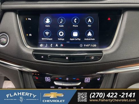 Used 2020 Cadillac XT5 Premium Luxury w/ LPO, Floor Liner Package image 31