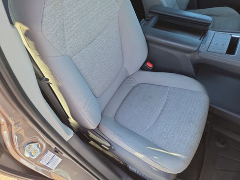 Certified 2021 Toyota Sienna LE image 16