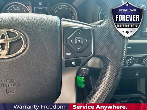 Used 2016 Toyota Tacoma SR5 w/ Towing Package RWD image 20