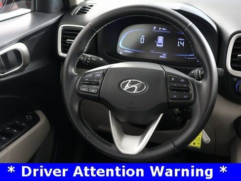 Certified 2023 Hyundai Venue SEL w/ Cargo Package image 10