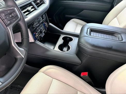 Used 2024 Chevrolet Tahoe LT RWD image 14