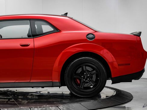 Used 2018 Dodge Challenger SRT Demon RWD image 10