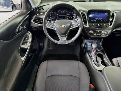 Used 2024 Chevrolet Malibu RS FWD image 18