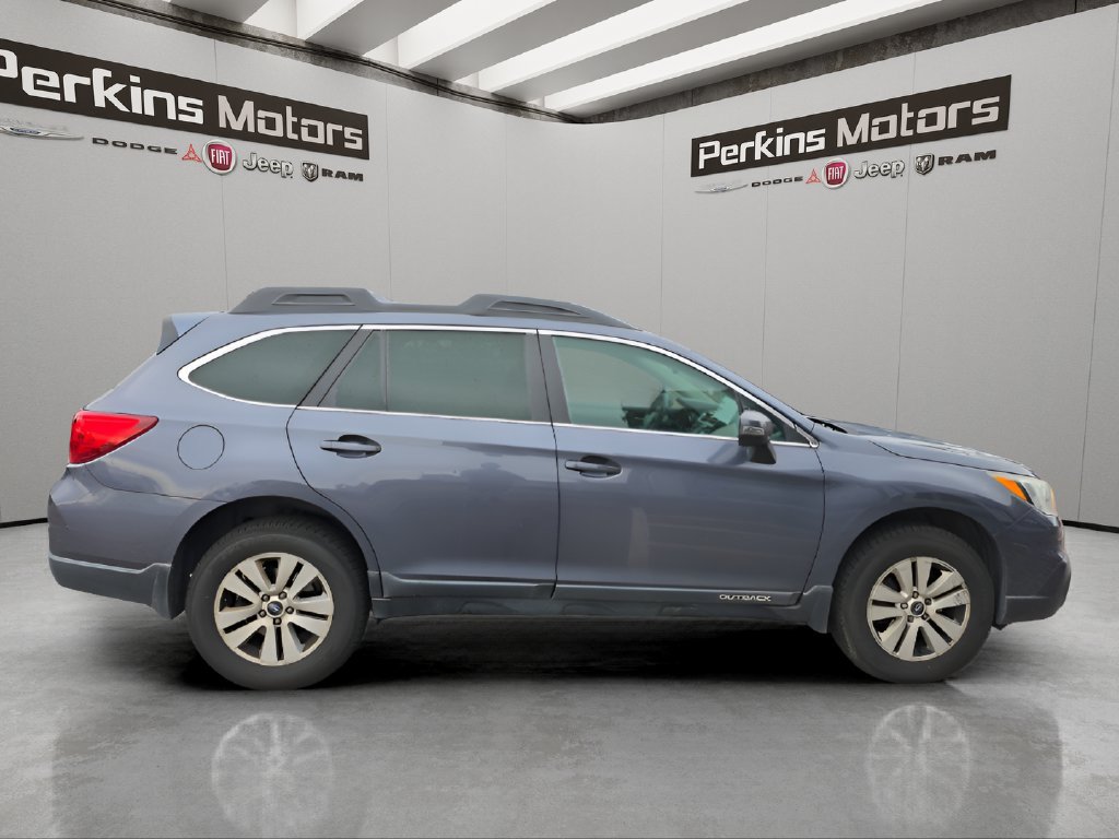 Used 2016 Subaru Outback 2.5i Premium AWD/4WD image 6